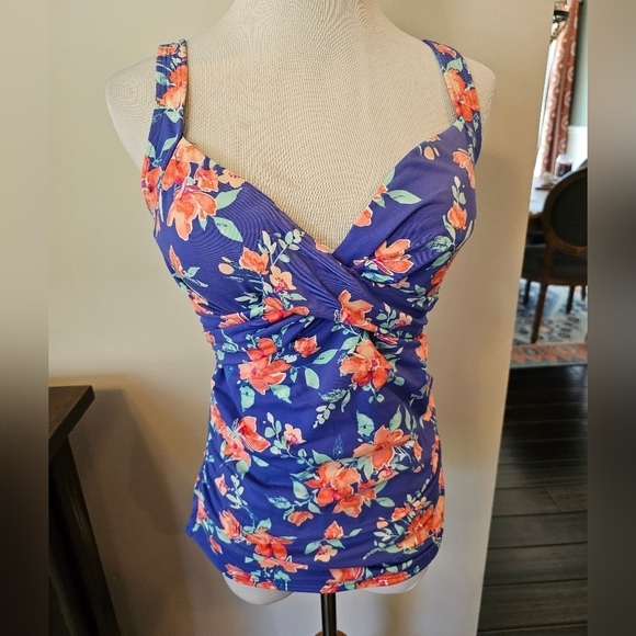 Lands' End Other - Lands’ End Women's Size 4 Swim Tank Blue Floral Tankini Swim Top Adjustable
